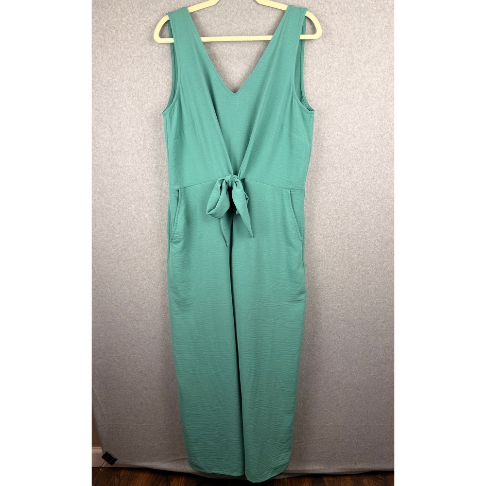 Ivy Street Green Sleeveless Tie Front Wide Leg Jumpsuit Size L NWT